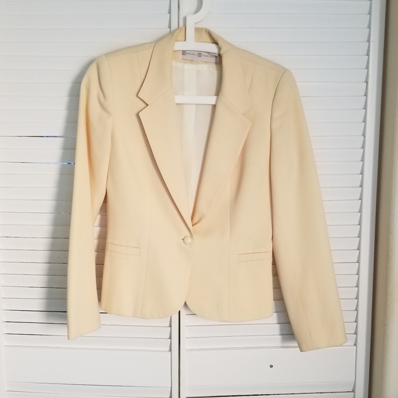 Marshall Rousso Jackets & Blazers - Marshall Rousso cream/yellow color blazer